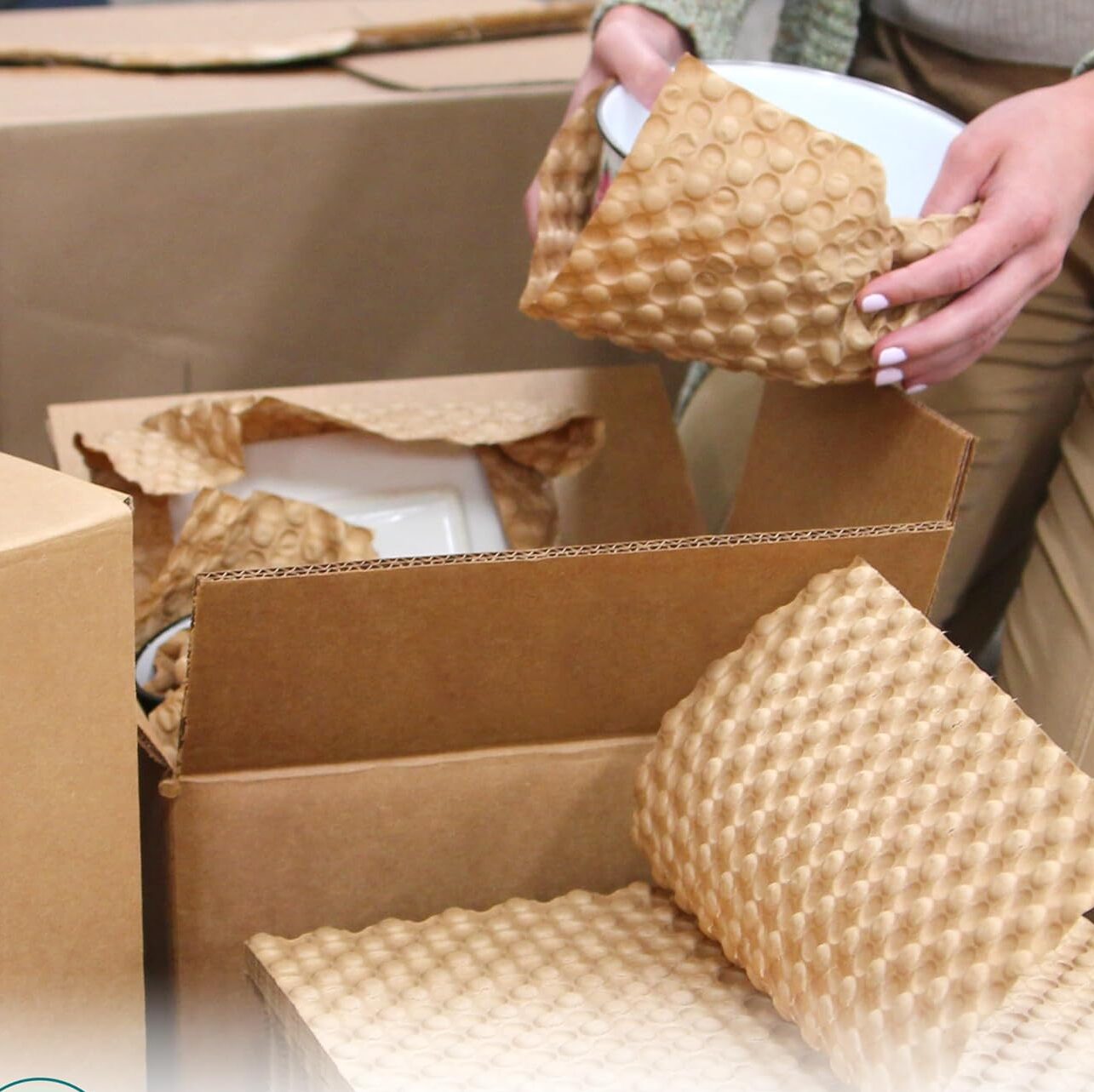 Eco-Friendly Brown Paper Kraft Paper Tape – Eco-Friendly Packing Tape for Carton Sealing